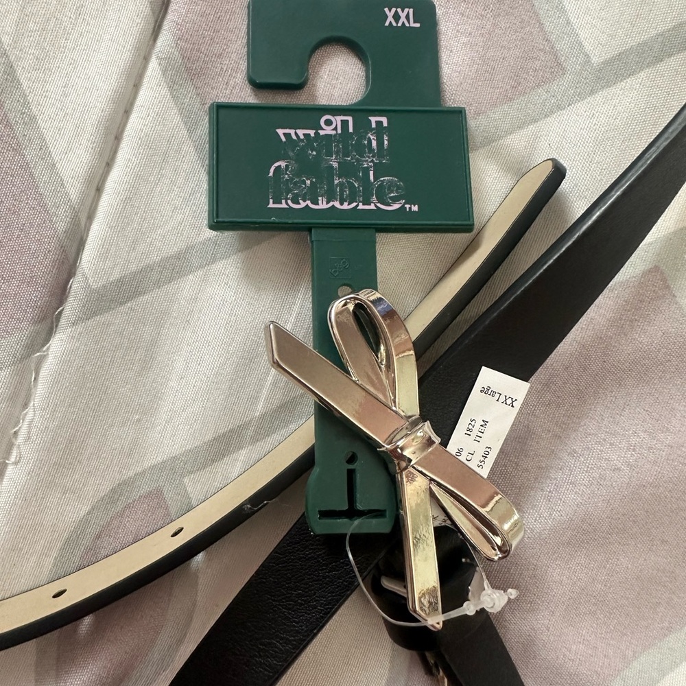 Wild Fable Black Belt with Silver Bow Buckle